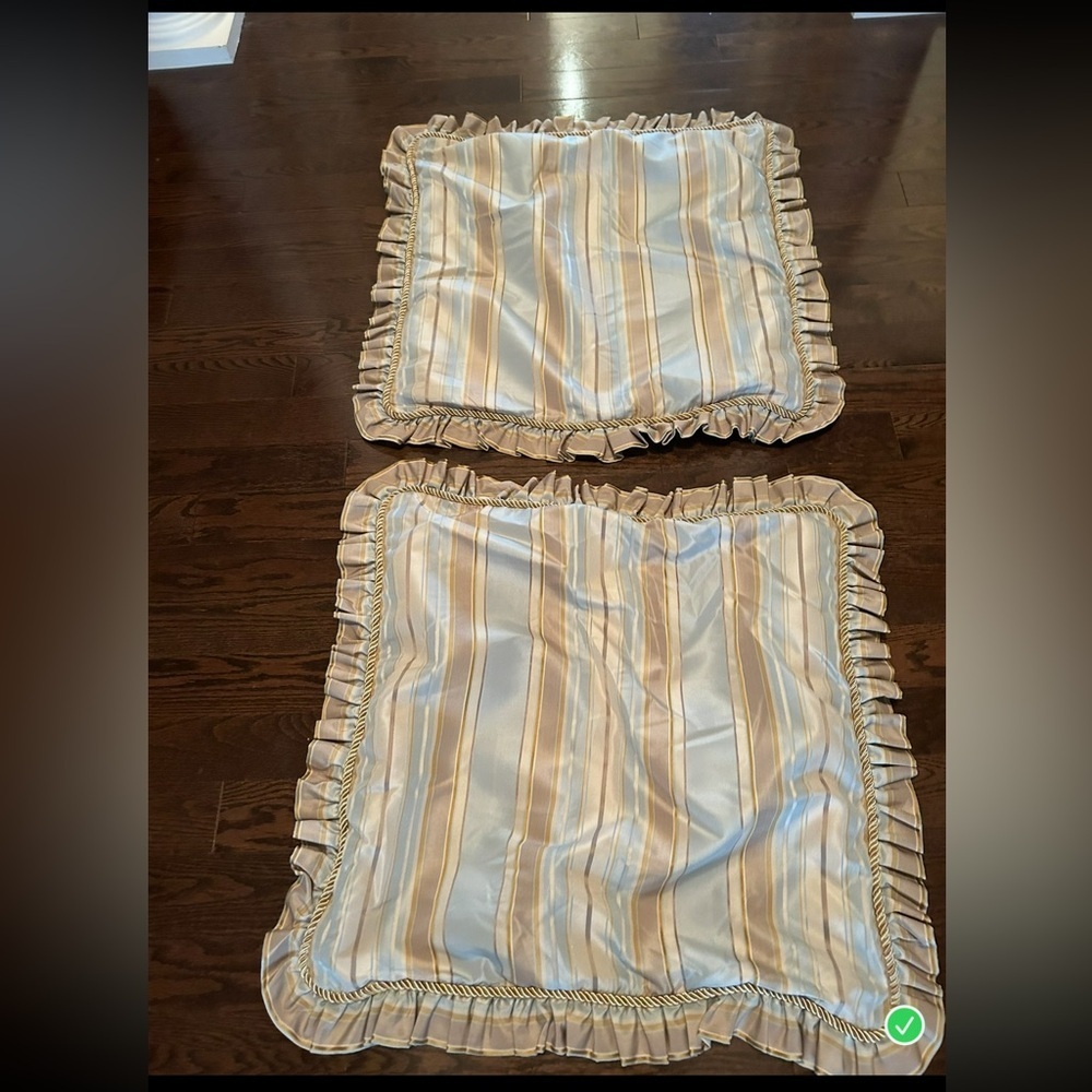 Croscill pillow sham set